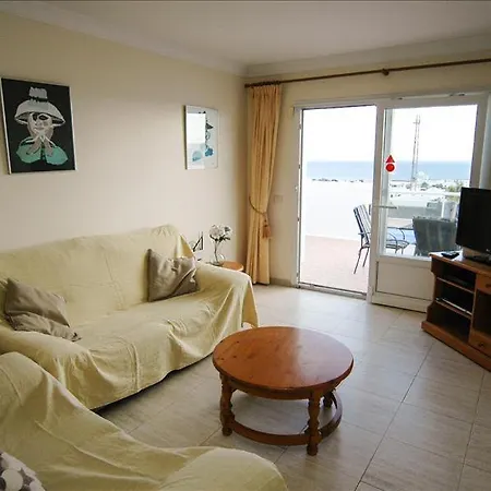 Puerto Del Carmen Sleeps 5 With Pool Villa