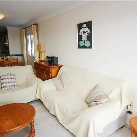 Villa Puerto Del Carmen Sleeps 5 With Pool Puerto del Carmen (Lanzarote)