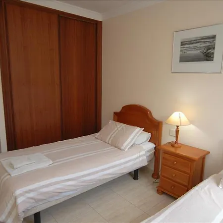 Villa Puerto Del Carmen Sleeps 5 With Pool