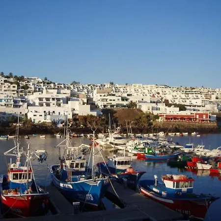 Puerto Del Carmen Sleeps 5 With Pool Villa Puerto del Carmen (Lanzarote)